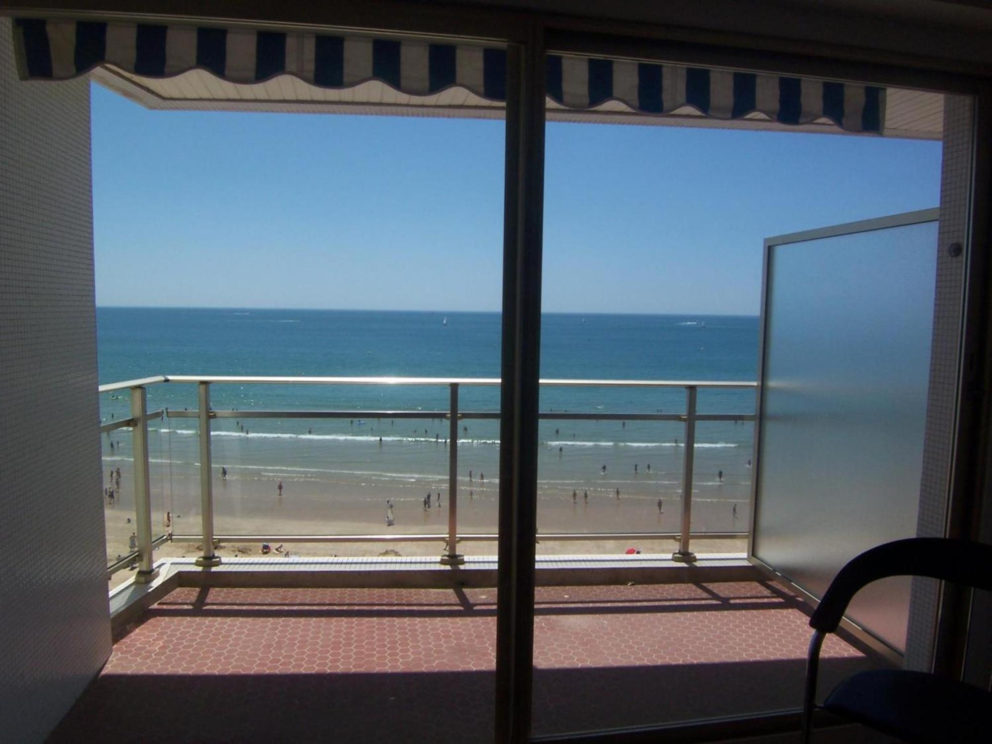 Studio Face Mer Avec Balcon, Proche Commerces Et Plage - Fr-1-197-164 Les Sables-dʼOlonne Exterior foto